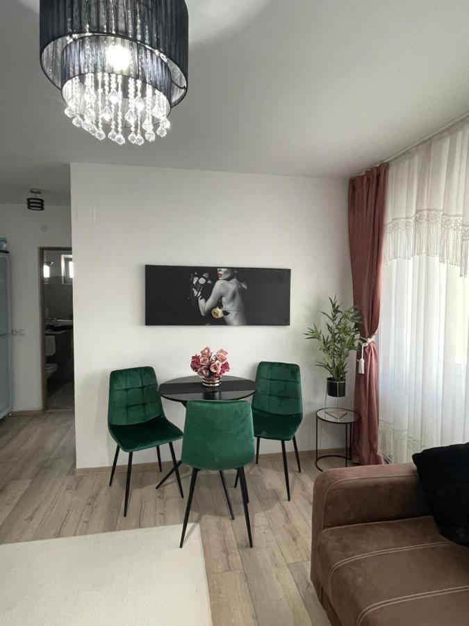 Adriana Home Turda Exteriör bild