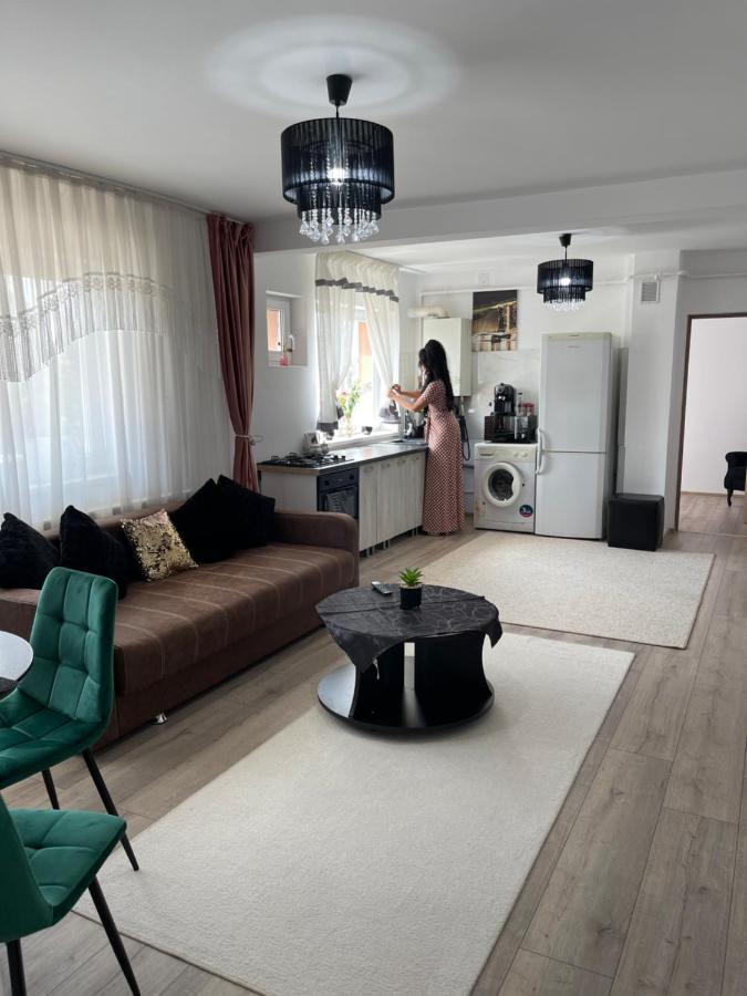 Adriana Home Turda Exteriör bild